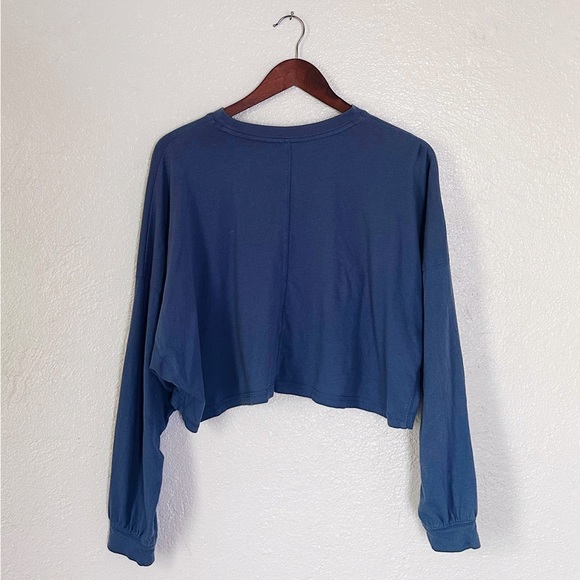 Flirtitude Active Long Sleeve Crop - Picture 2 of 2